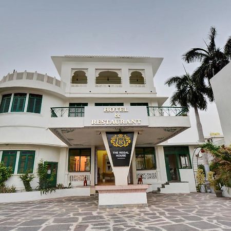 Treebo The Regal House, Near Fateh Sagar Lake Udaipur Exterior foto