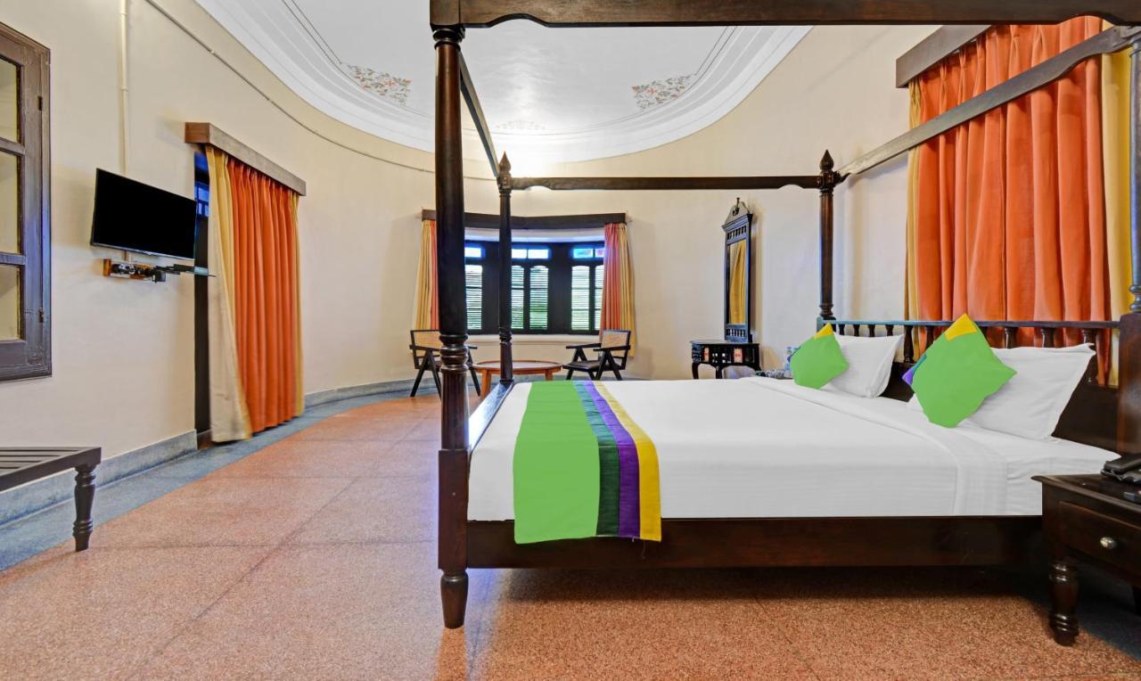 Treebo The Regal House, Near Fateh Sagar Lake Udaipur Exterior foto