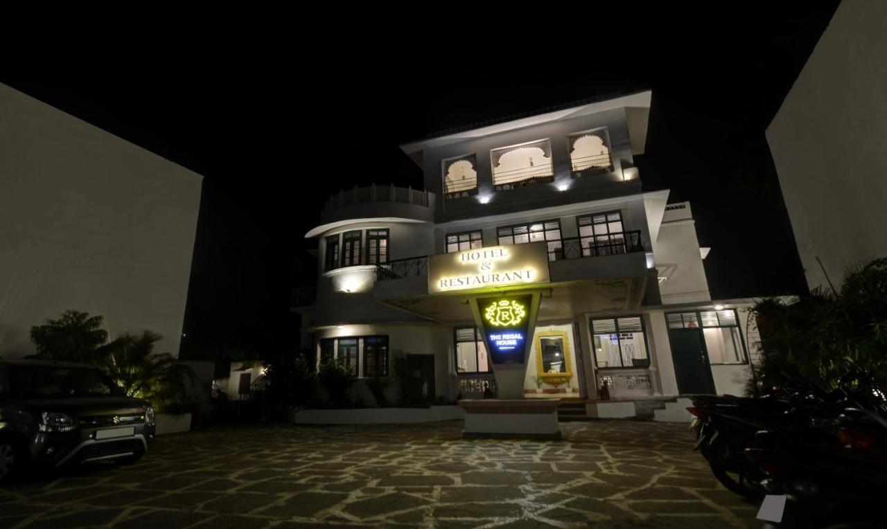 Treebo The Regal House, Near Fateh Sagar Lake Udaipur Exterior foto